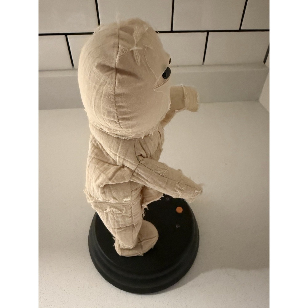 Gemmy - 11" Mummy Animated Sings to Michael Jackson's "Thriller" - Picture 5 of 7